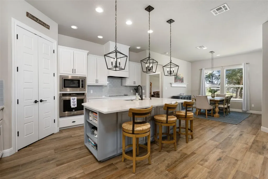 105 Stag Leap Court Liberty Hill TX 78642
