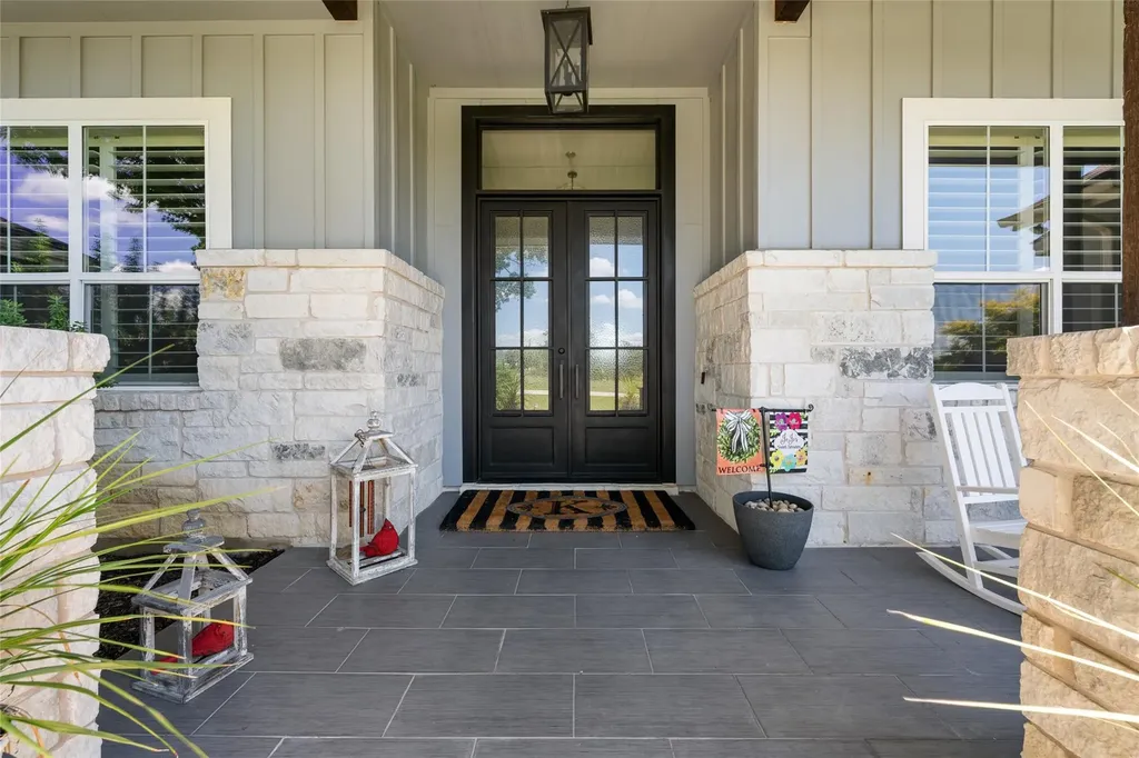 105 Stag Leap Court Liberty Hill TX 78642