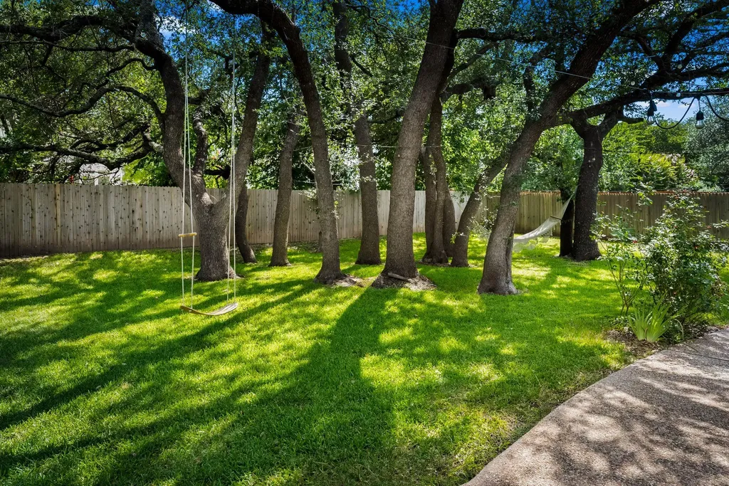 12001 Portofino Drive Austin TX 78732