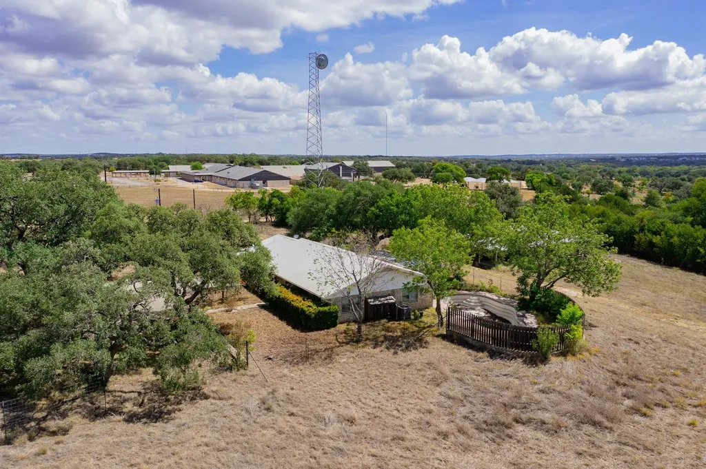 29300 Ranch Road 12 Dripping Springs TX 78620