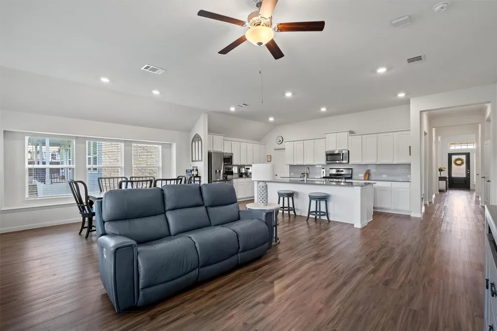 240 Prato Place Georgetown TX 78628