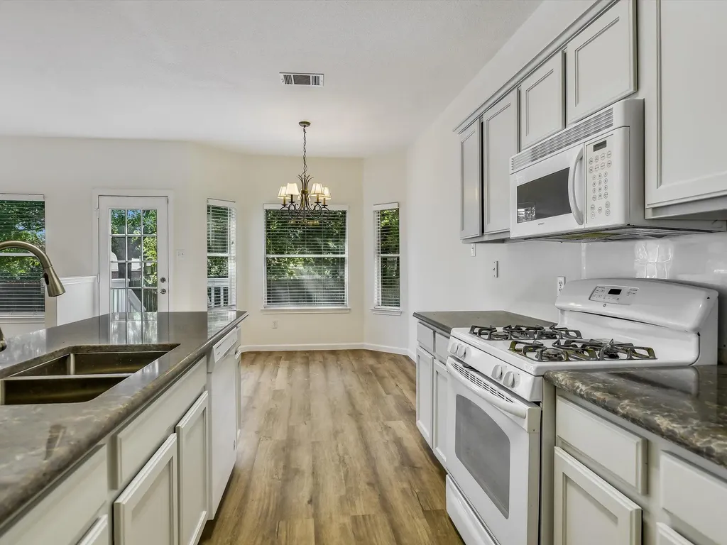 1102 Brashear Lane Cedar Park TX 78613