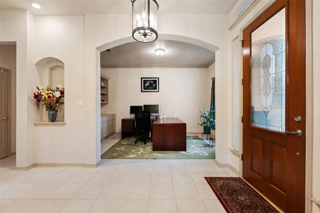 5308 Deerwood Lane Austin TX 78730