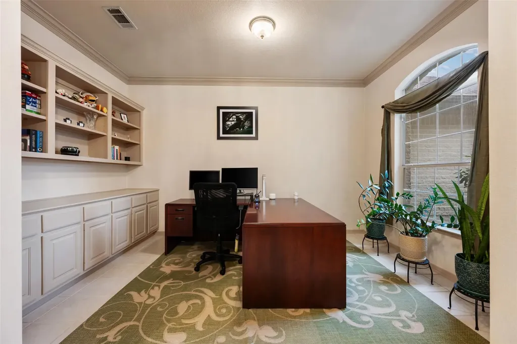 5308 Deerwood Lane Austin TX 78730