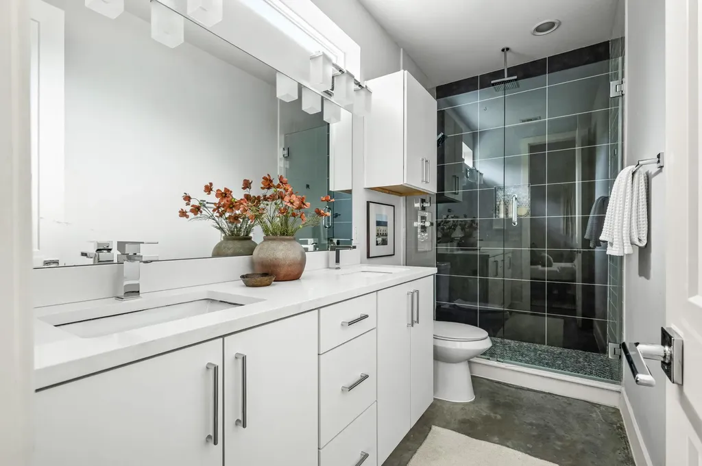 1703 Perez Street Austin TX 78721