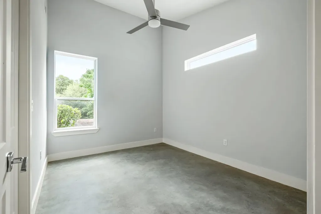 1703 Perez Street Austin TX 78721