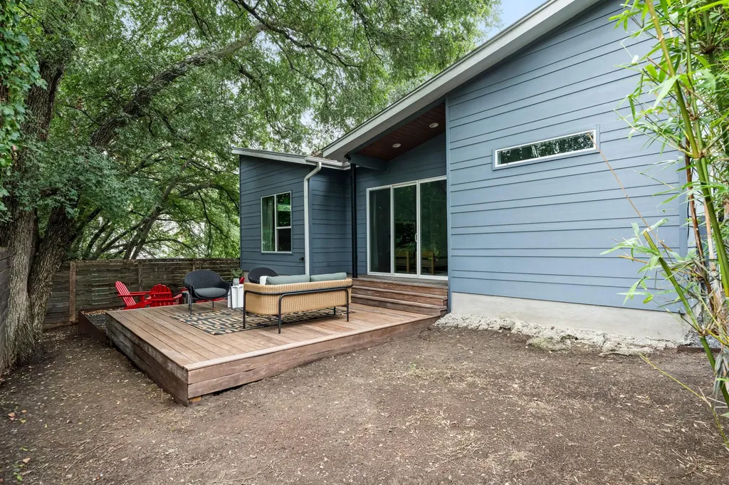 1703 Perez Street Austin TX 78721