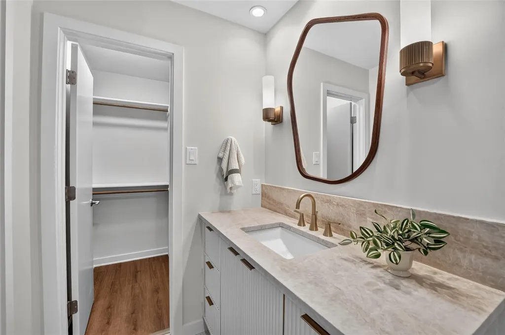 13005 Powderhorn Street Austin TX 78727