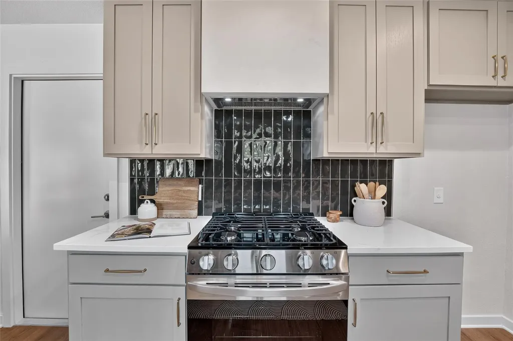 13005 Powderhorn Street Austin TX 78727