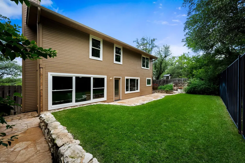 3605 Latimer Drive Austin TX 78732