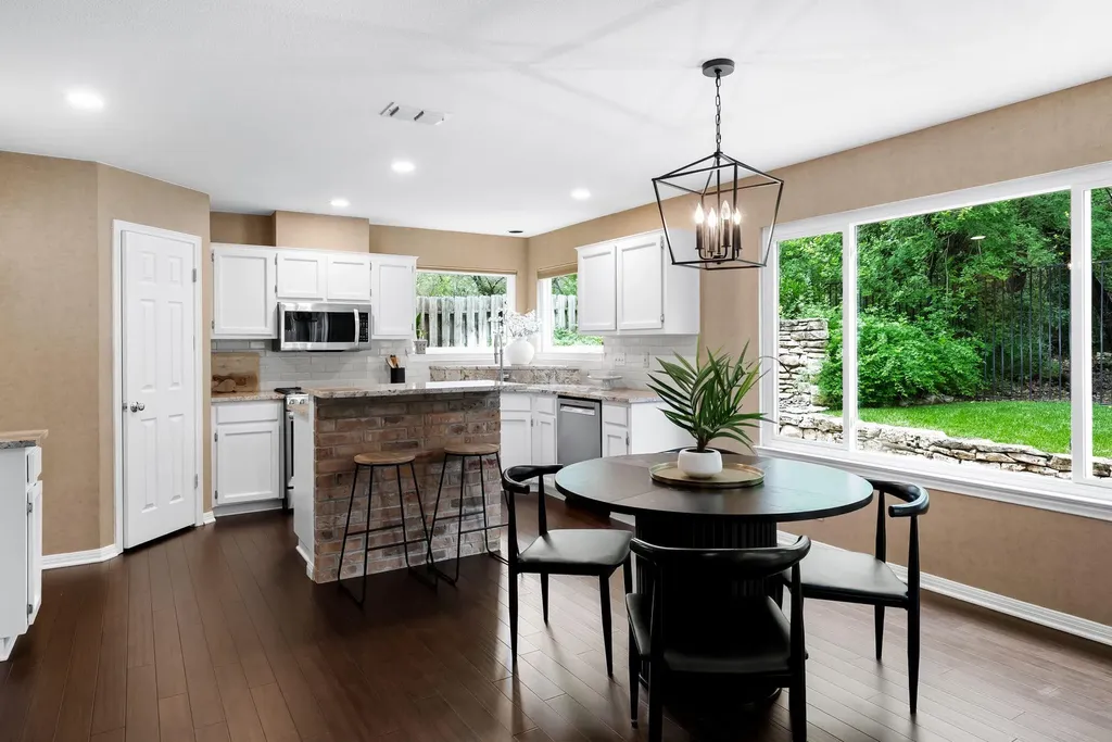 3605 Latimer Drive Austin TX 78732