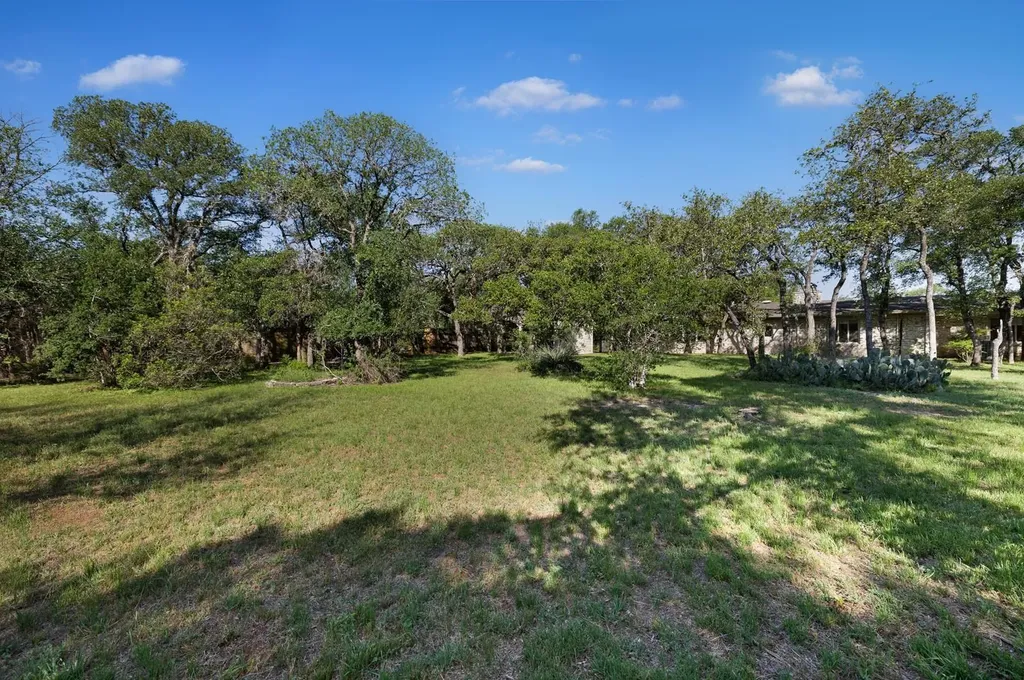 2905 Stratford Drive Austin TX 78746