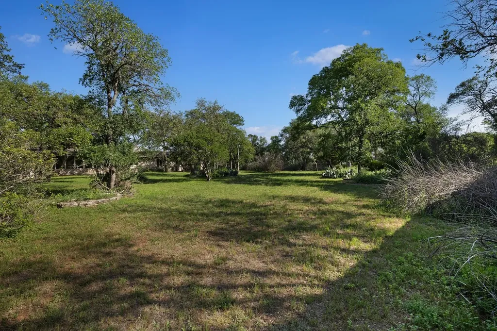 2905 Stratford Drive Austin TX 78746