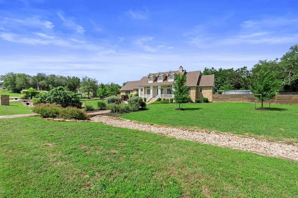520 Goodnight Trail Dripping Springs TX 78620