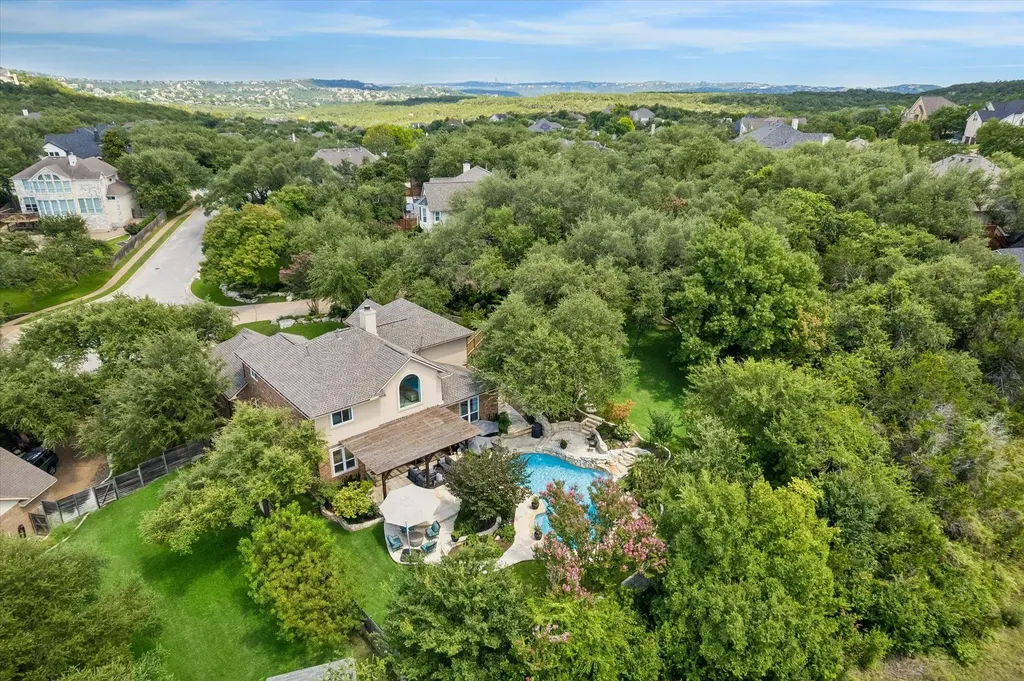 12109 Estrada Court Austin TX 78732