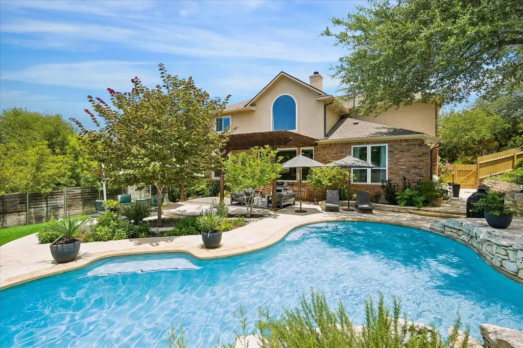 12109 Estrada Court Austin TX 78732