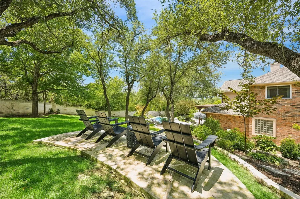 12109 Estrada Court Austin TX 78732