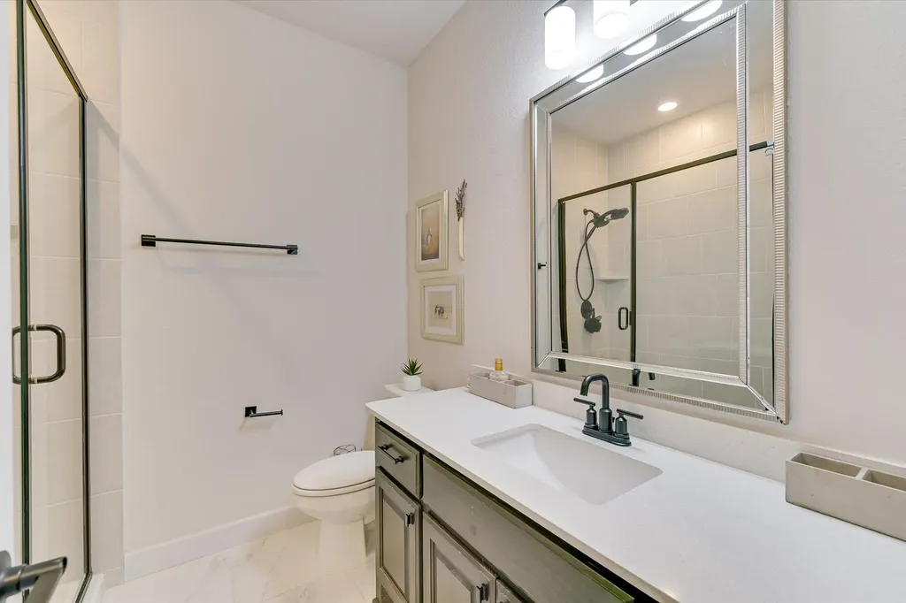 1173 Pink Granite Boulevard Dripping Springs TX 78620