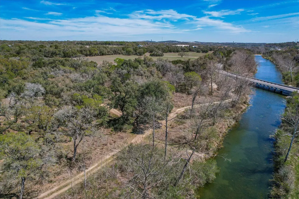 1173 Pink Granite Boulevard Dripping Springs TX 78620