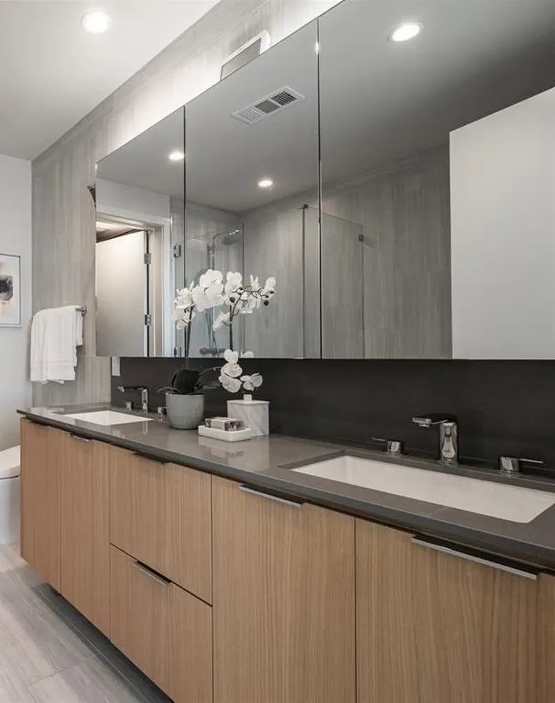 44 East Avenue Austin TX 78701