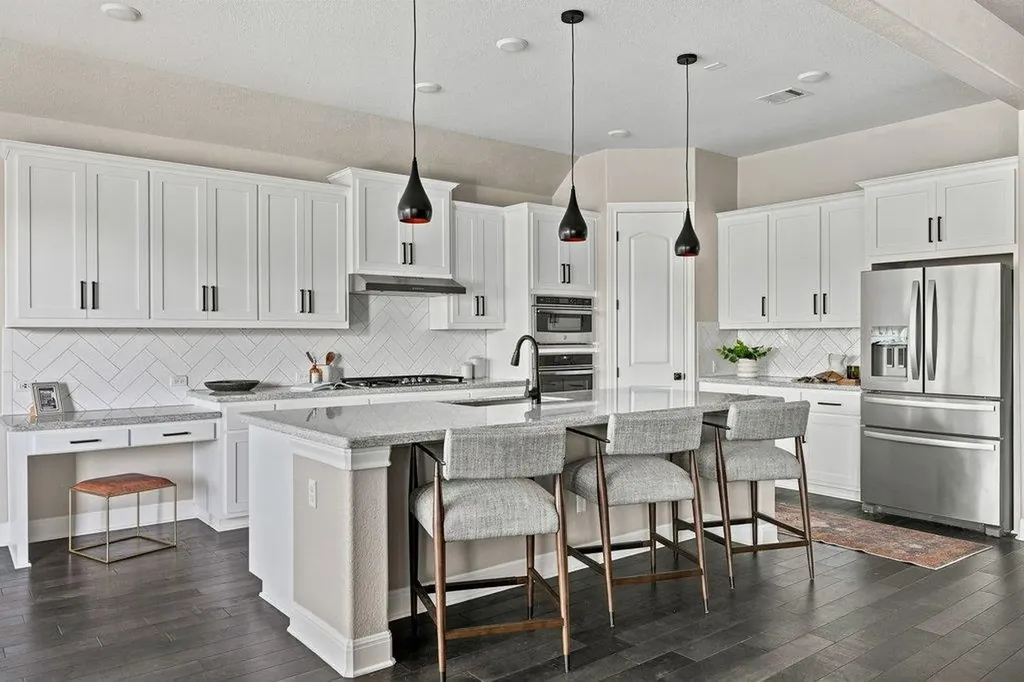 350 Jacksdaw Drive Austin TX 78737