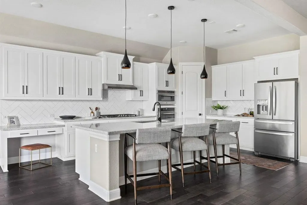 350 Jacksdaw Drive Austin TX 78737