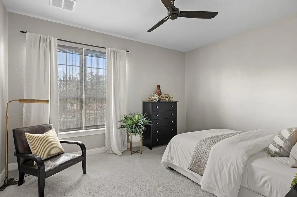 350 Jacksdaw Drive Austin TX 78737