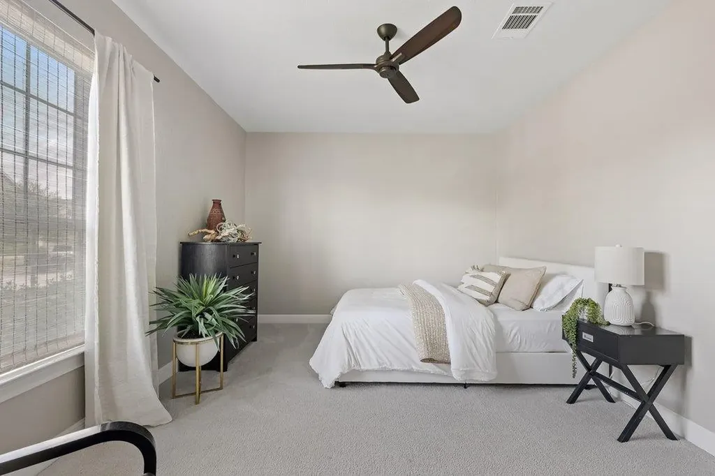 350 Jacksdaw Drive Austin TX 78737