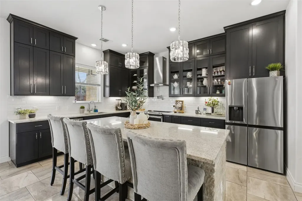 1905 S College Street Georgetown TX 78626
