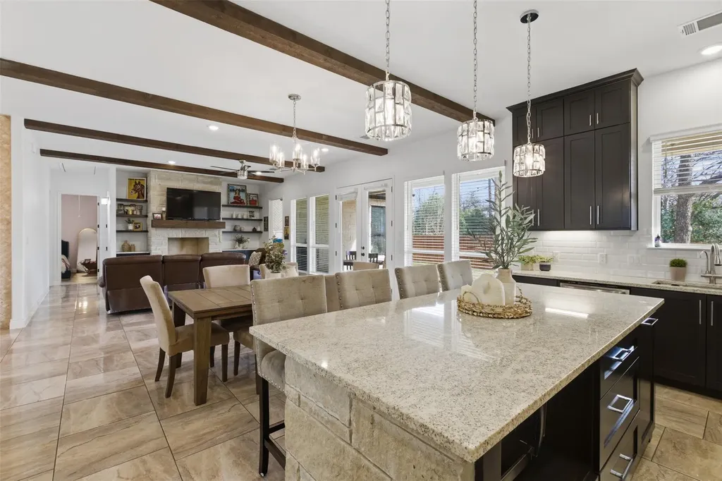 1905 S College Street Georgetown TX 78626