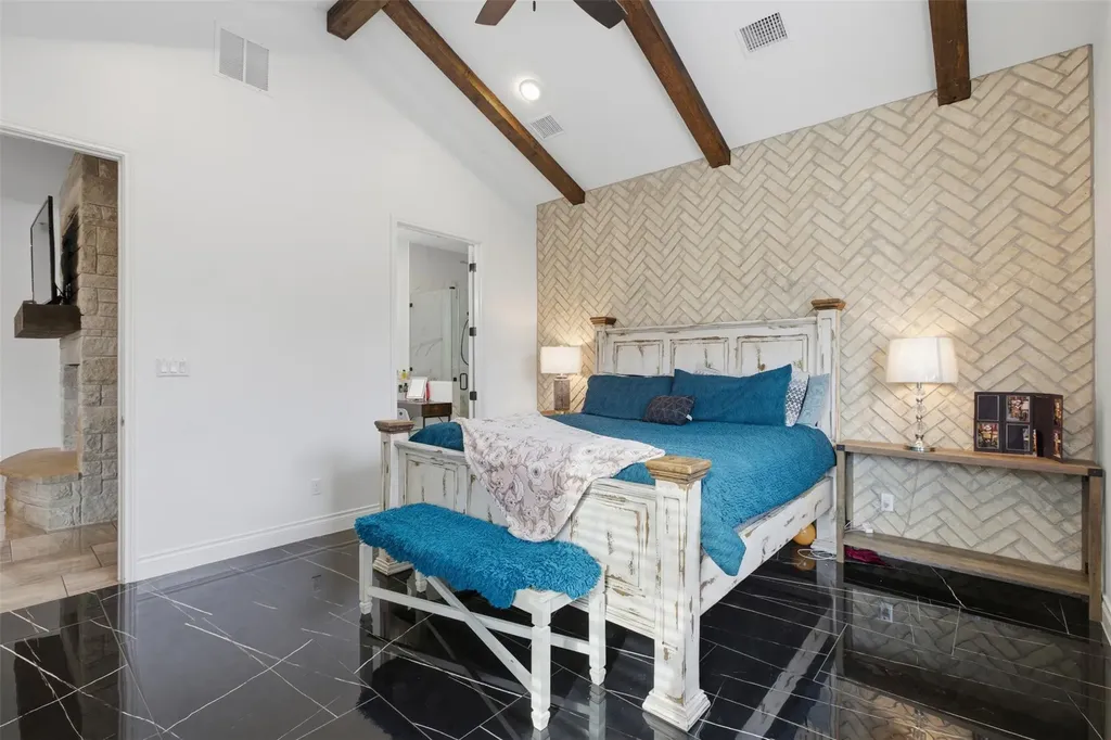 1905 S College Street Georgetown TX 78626