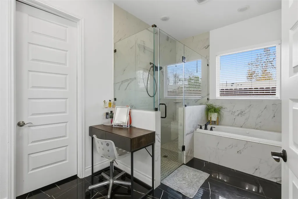 1905 S College Street Georgetown TX 78626