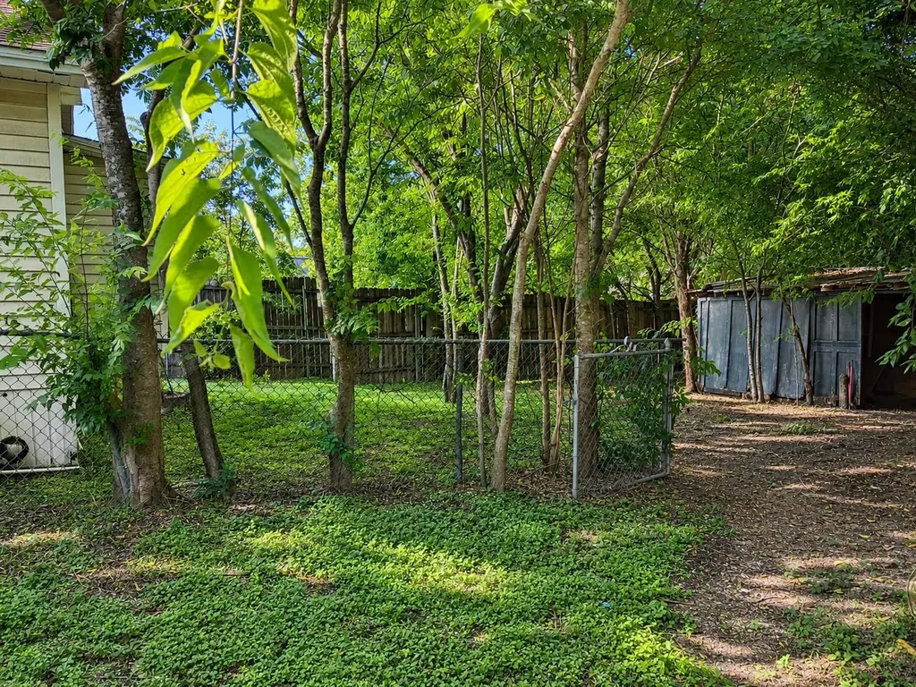 807 S Elm Street Georgetown TX 78626