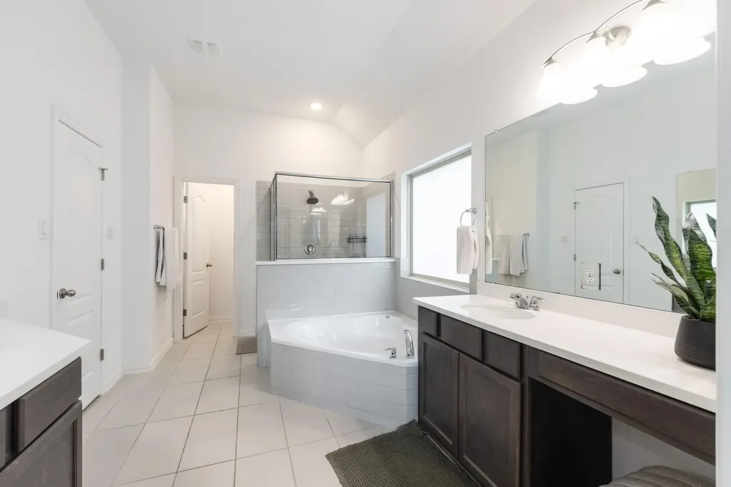 1601 Harrongton Way Leander TX 78641
