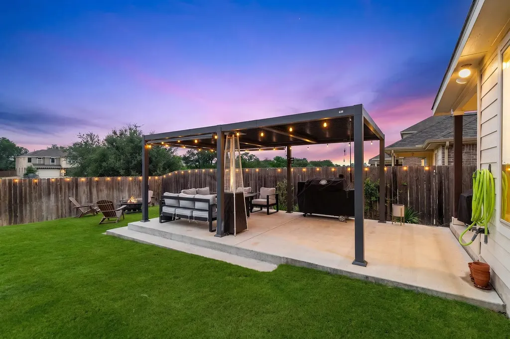1601 Harrongton Way Leander TX 78641