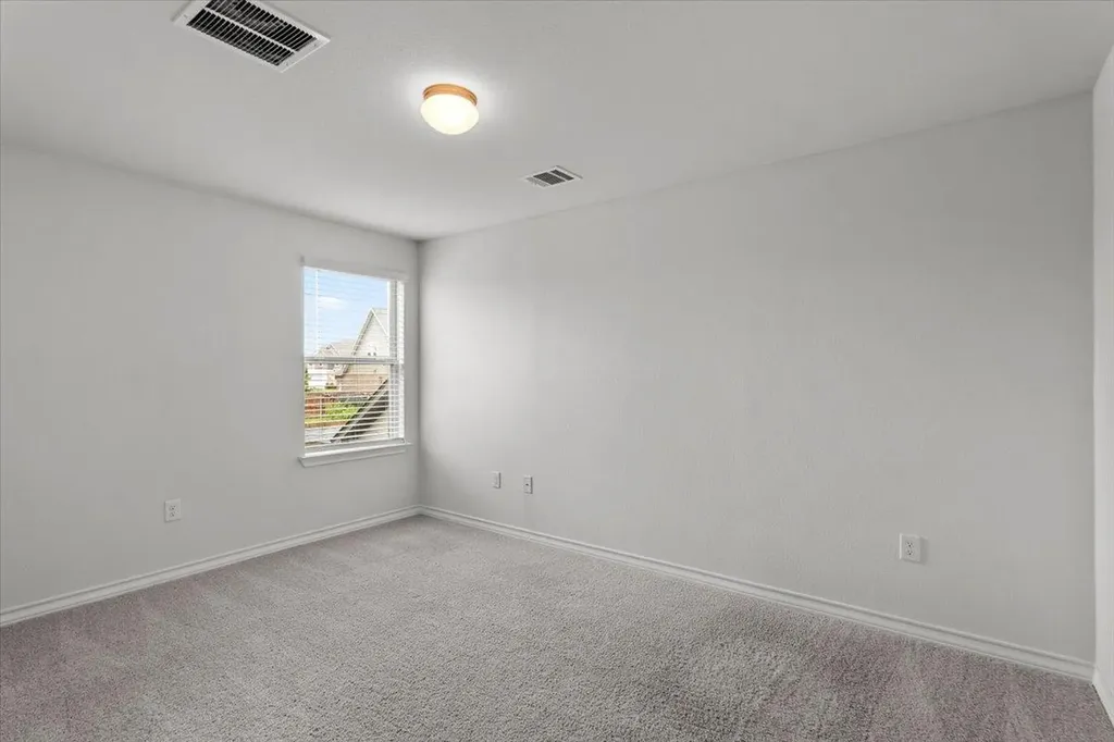 7603 Elk Grove Path Austin TX 78754