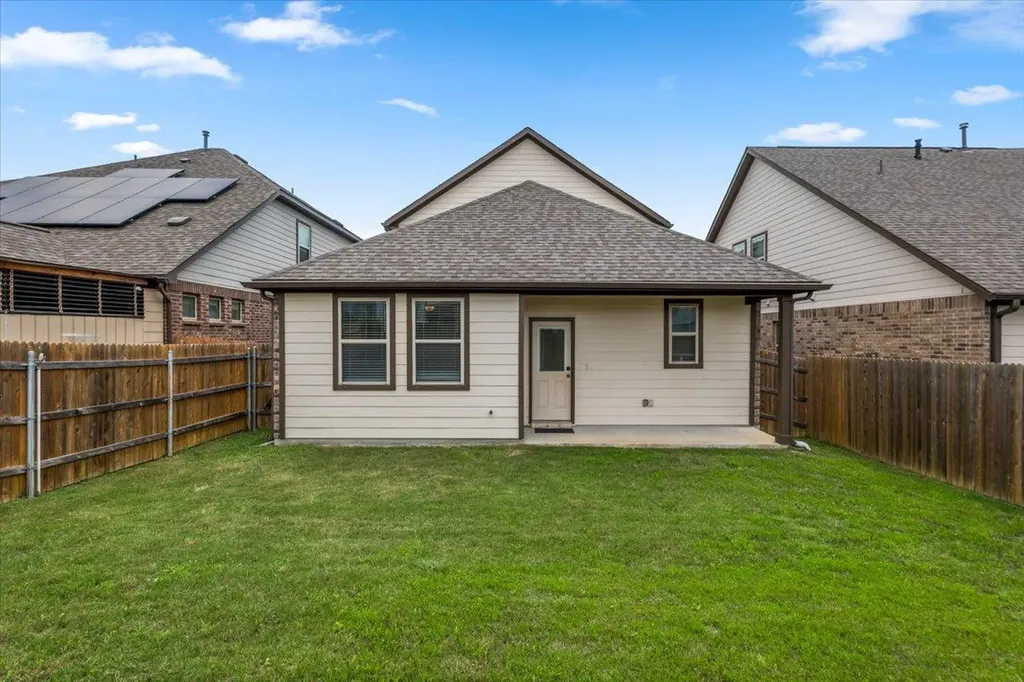 7603 Elk Grove Path Austin TX 78754