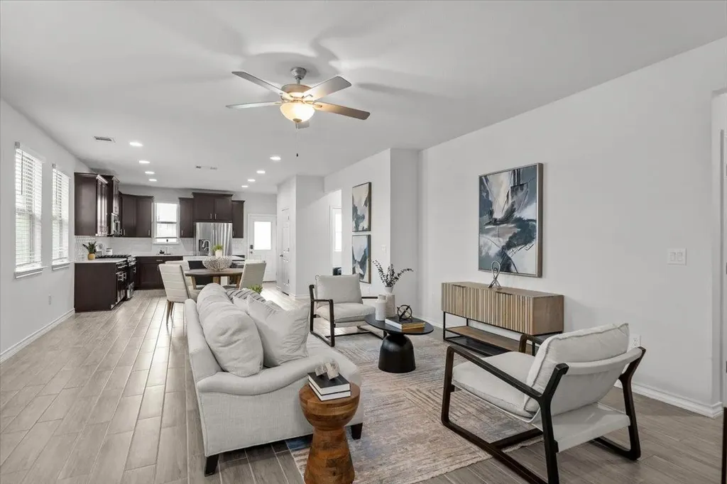 7603 Elk Grove Path Austin TX 78754