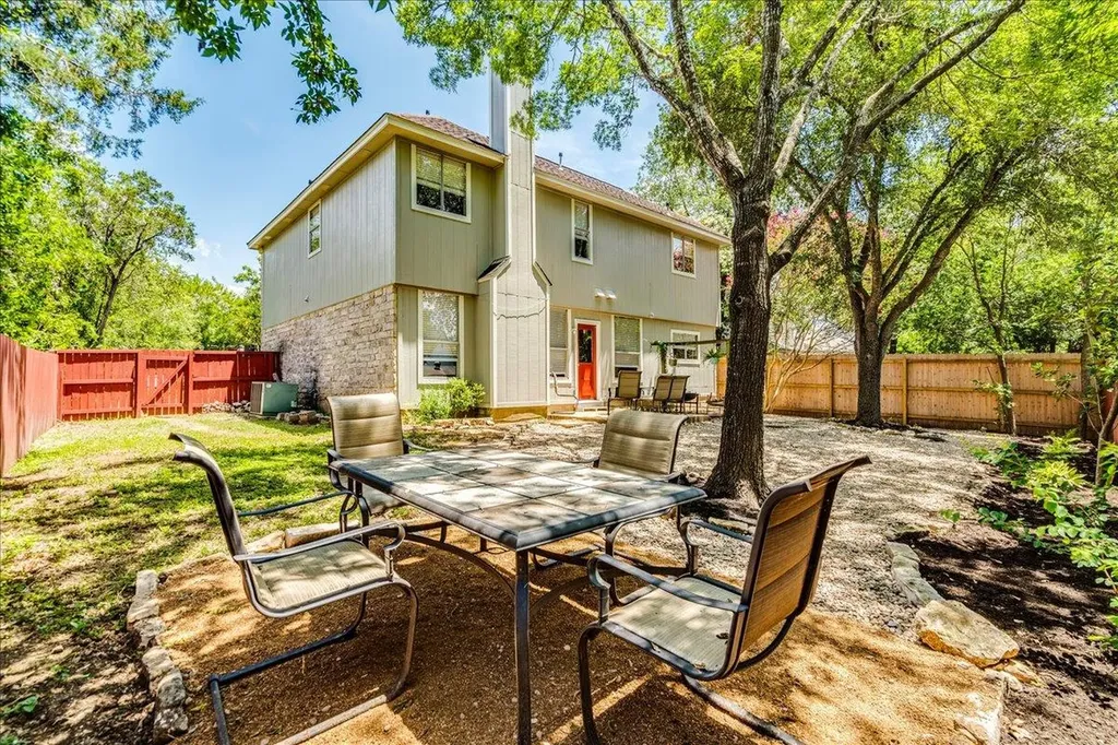 9300 Tea Rose Trail Austin TX 78748