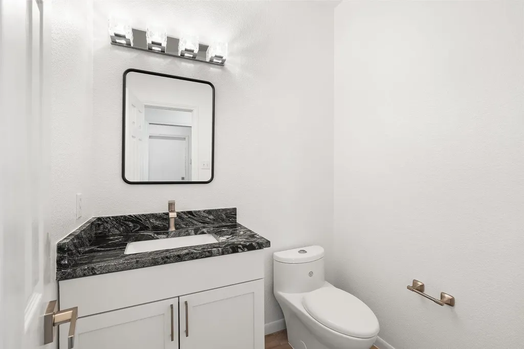206 River Down Road Georgetown TX 78628