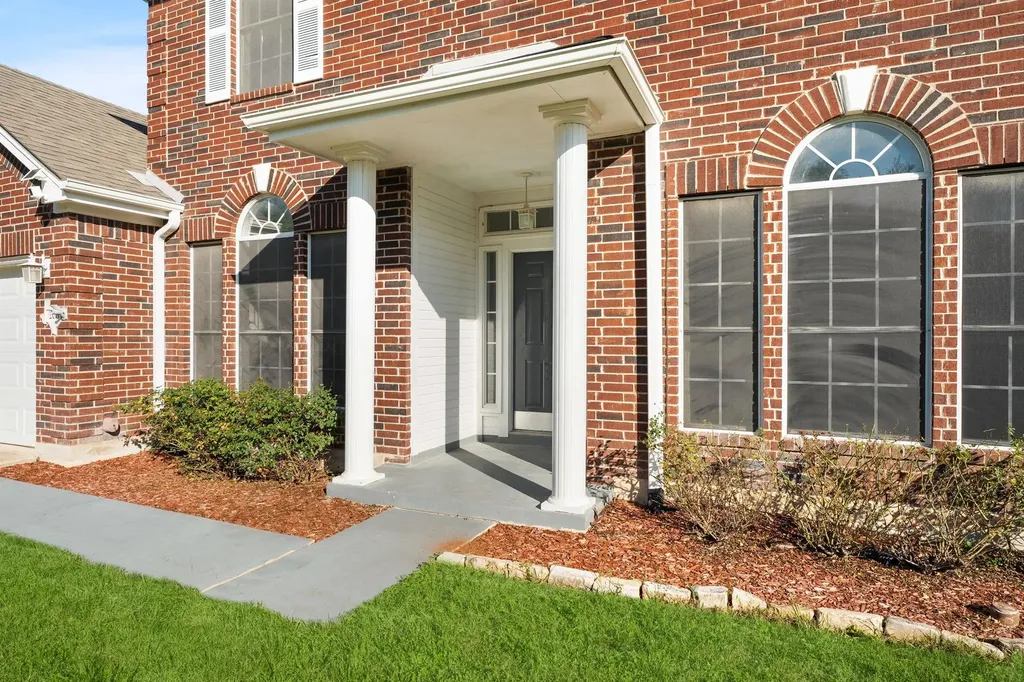 206 River Down Road Georgetown TX 78628