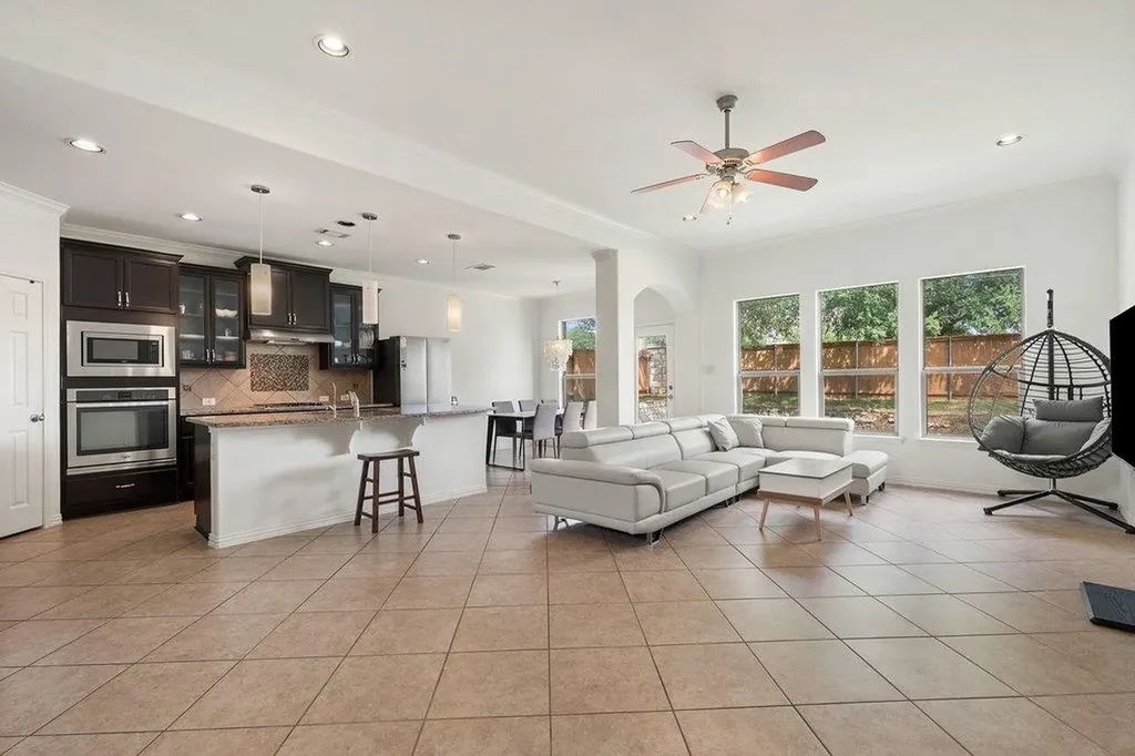 3013 Agave Loop Round Rock TX 78681