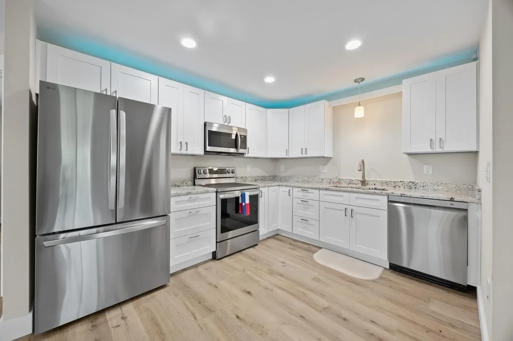 24502 Long Hollow Trail Leander TX 78641