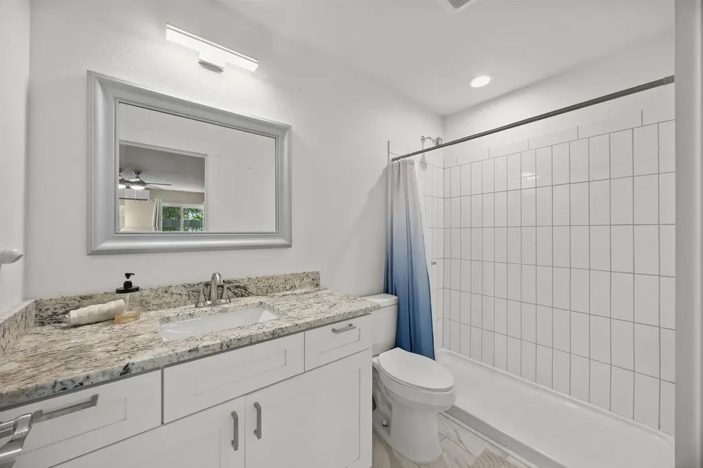 24502 Long Hollow Trail Leander TX 78641