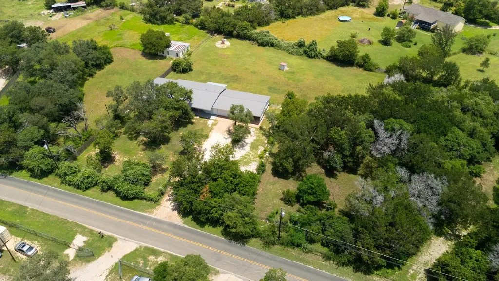 24502 Long Hollow Trail Leander TX 78641