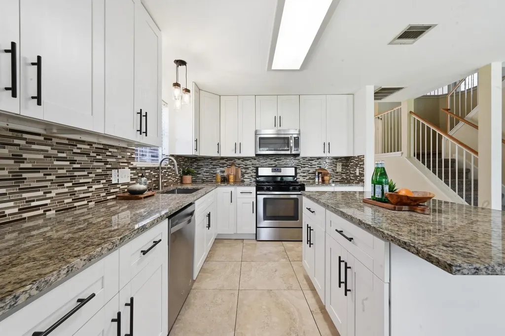 4308 Campo Verde Drive Austin TX 78749