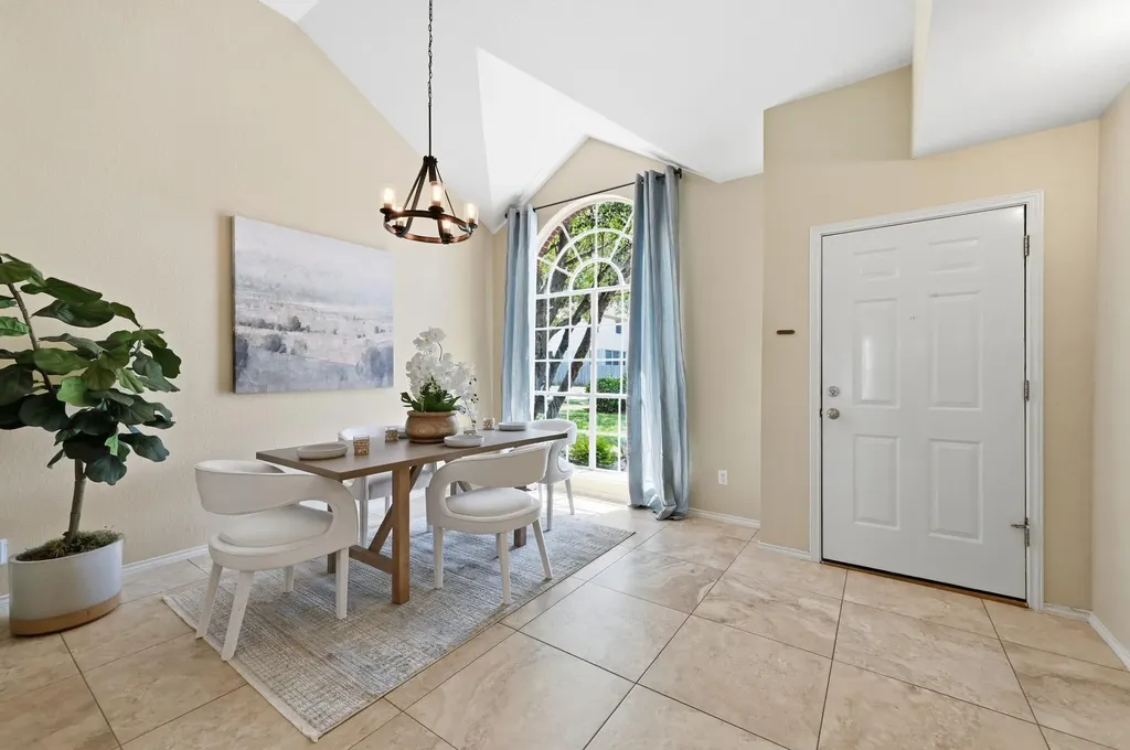 4308 Campo Verde Drive Austin TX 78749