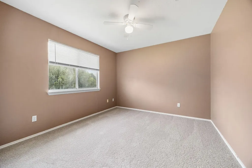 12033 Kilmartin Lane Austin TX 78754