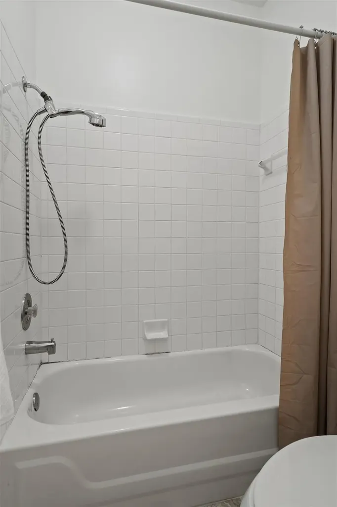 418 Keenland Drive Georgetown TX 78626