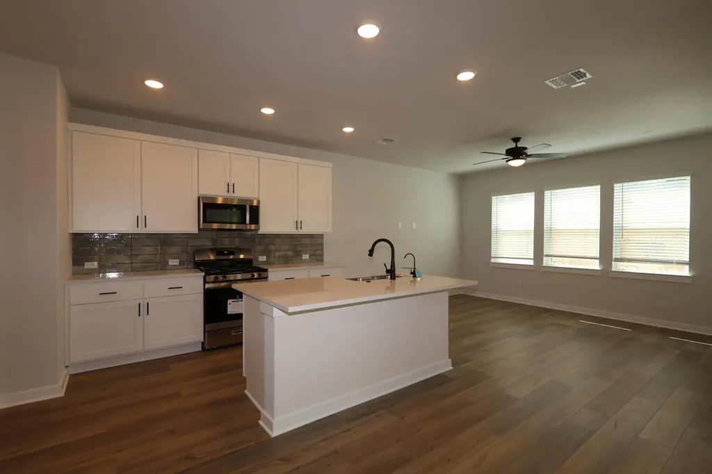 300 Marie Way Georgetown TX 78626